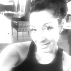 Meet your Posher, Louann